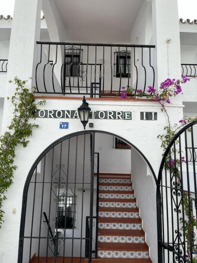 Modern Apartment With Sea View Close To Marbella Михас Екстериор снимка